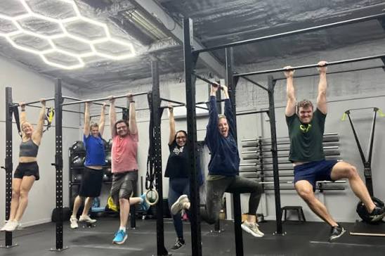 ONLINE FITNESS & BODY TRANSFORMENT COACHING