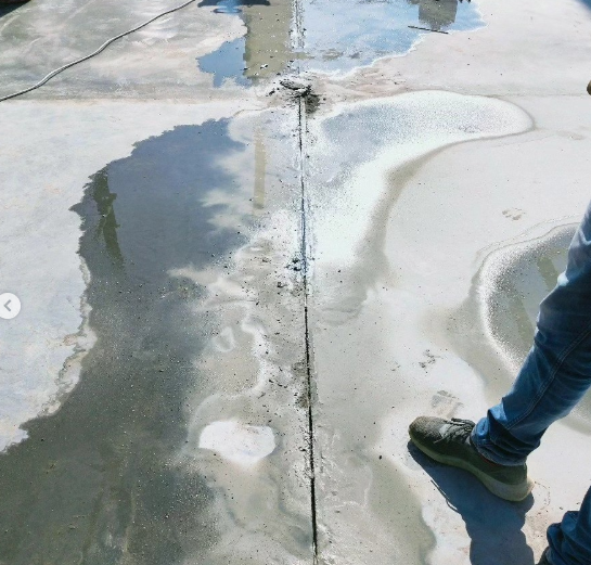 Industrial Heavy-Duty Concrete Floor Pavement