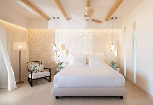 Exclusive Honeymoon Suite Reservation