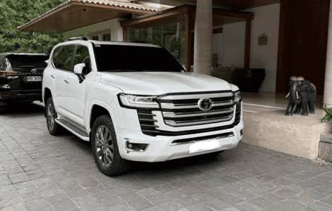 Bespoke VIP Armored Vehicle Lease