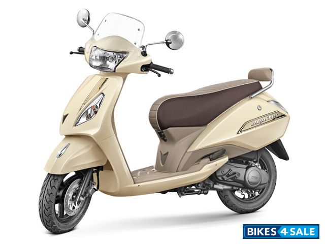 TVS Jupiter 110 Classic Scooter