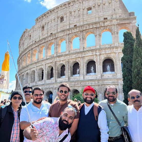 Europe Group Tour (UK, Scotland, Turkey)9 Days, Group Tour (All-inclusive