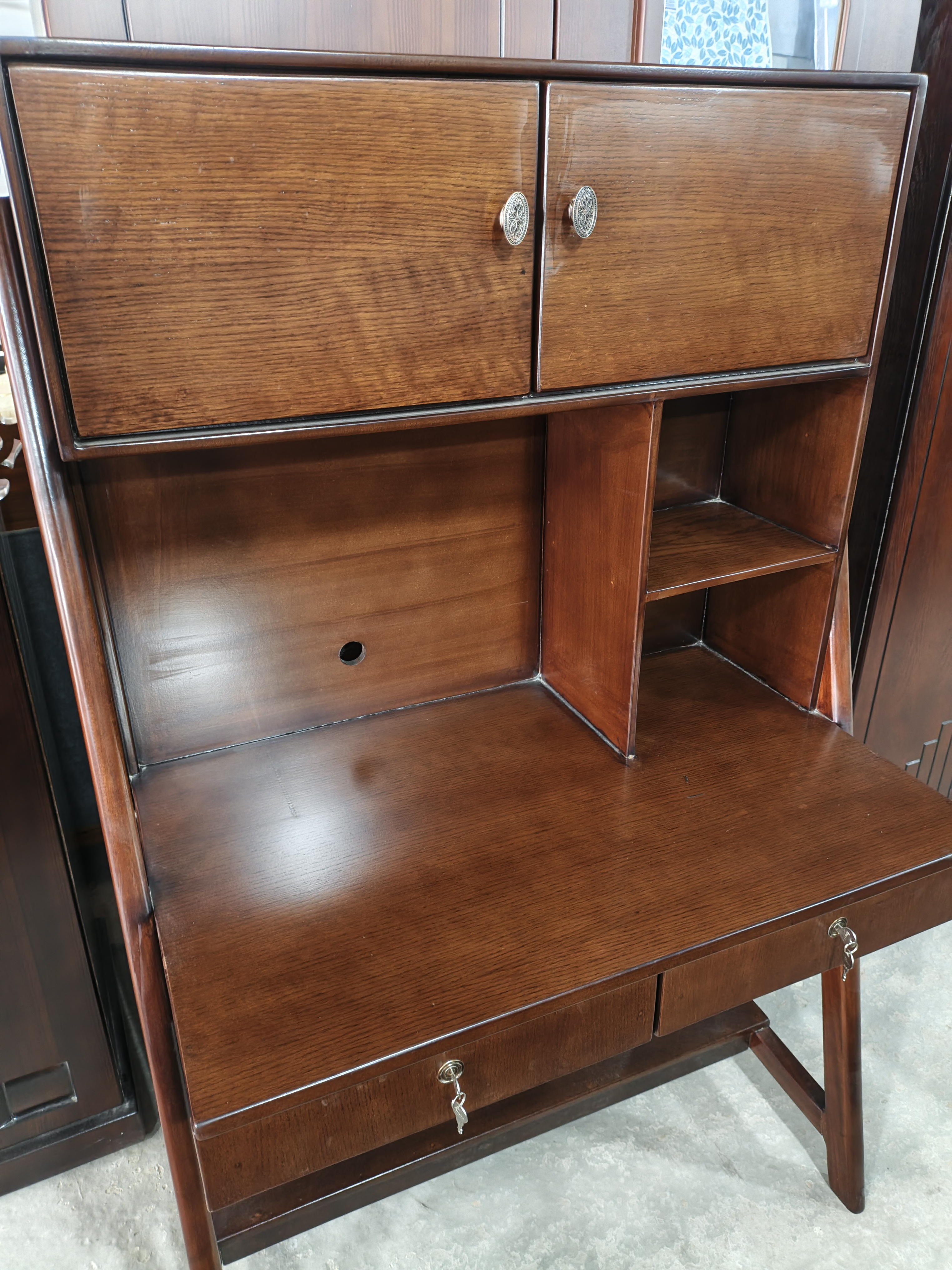 New Reading Table
